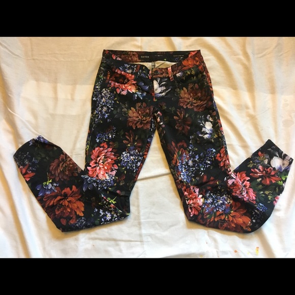 Guess floral legging size 25 - Picture 5 of 5